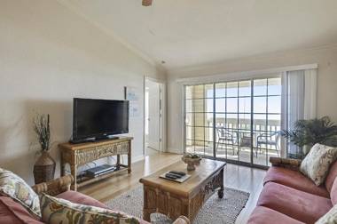 Absolute Paradise-Dawn 1031 by Ryson Vacation Rentals