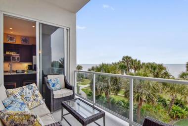 Diamond Beach 304-Sapphire