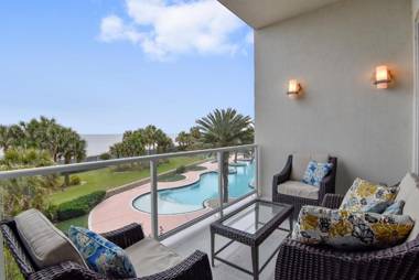 Diamond Beach 304-Sapphire