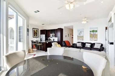 Diamond Beach 702-King of Diamonds