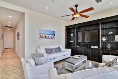 Diamond Beach 506-Seaglass Treasure