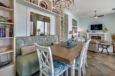 Diamond Beach 608-Blue Lagoon