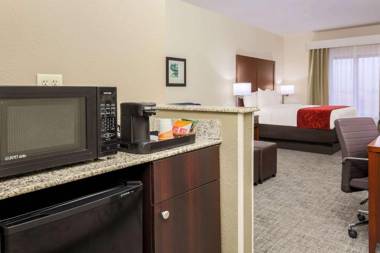 Comfort Suites DFW N/Grapevine