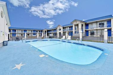 Americas Best Value Inn Hillsboro