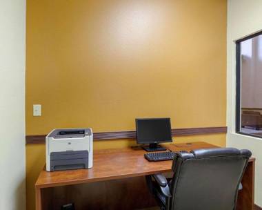 Comfort Suites Bush Intercontinental Airport