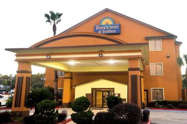 Days Inn & Suites by Wyndham Houston North/Aldine