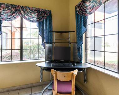 Express Inn Hobby Airport