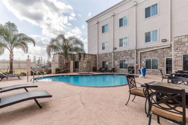 Comfort Suites Houston IAH Airport - Beltway 8