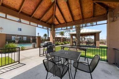 Extended Stay America Suites - Houston - IAH Airport
