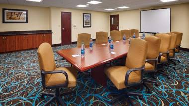 Best Western Plus Sam Houston Inn & Suites