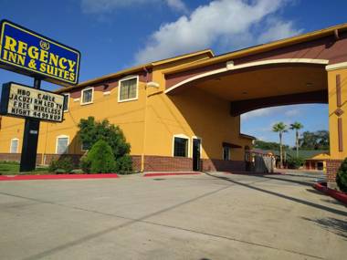 Regency Inn and Suites Galena Park