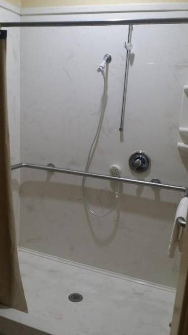 Americas Best Value Inn & Suites Northeast Houston