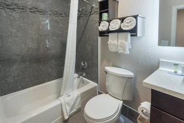 Econo Lodge Inn & Suites Houston NW-Cy-Fair