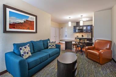 Candlewood Suites Houston - Spring an IHG Hotel