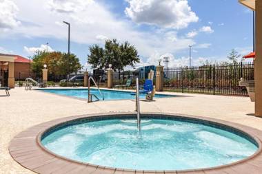 Candlewood Suites Houston - Spring an IHG Hotel