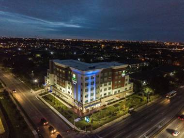 Holiday Inn Express & Suites - Houston Westchase - Westheimer an IHG Hotel