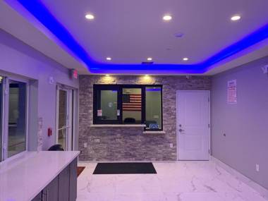 Crystal Inn Downtown