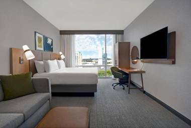 Staybridge Suites - Houston - Galleria Area an IHG Hotel