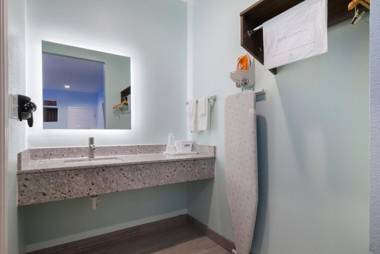 Americas Best Value Inn- Aldine Westfield