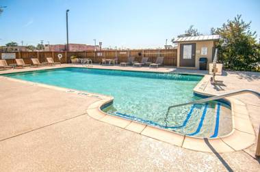 Fairfield Inn & Suites by Marriott Dallas DFW Airport South/Irving