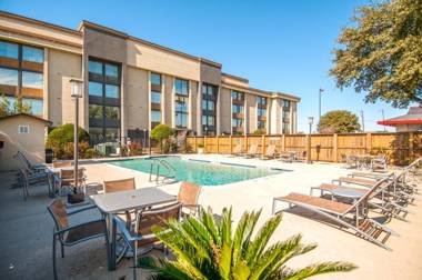 Fairfield Inn & Suites by Marriott Dallas DFW Airport South/Irving