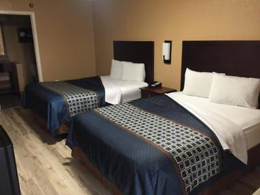 The Crossroads Hotel and Suites Irving