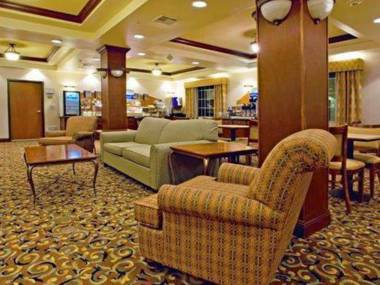 Holiday Inn Express Hotel & Suites Levelland