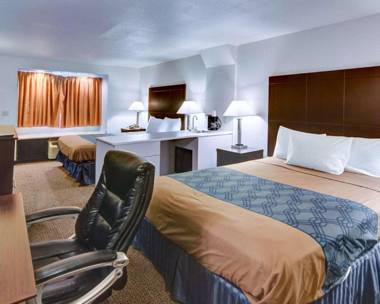 Econo Lodge Inn & Suites Lewisville I-35