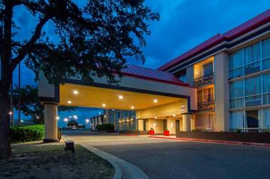 Red Roof Inn & Conference Center Lubbock