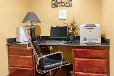 Econo Lodge Lubbock I-27