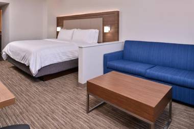 Holiday Inn Express Hotel and Suites Mesquite an IHG Hotel