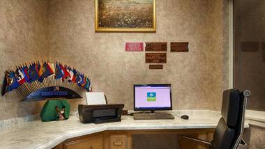 LAS PALMAS INN(FORMERLY BEST WESTERN LAS PALMAS INN)