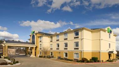 Holiday Inn Express Hotel & Suites Mount Pleasant an IHG Hotel