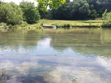 Guadalupe Lodge RR 7806