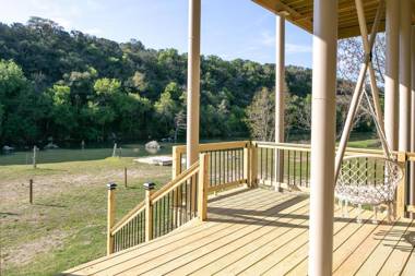 Lazy Southern Getaway