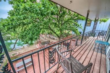 Texas River Haus LD 1683