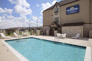 Microtel Inn & Suites by Wyndham Odessa TX