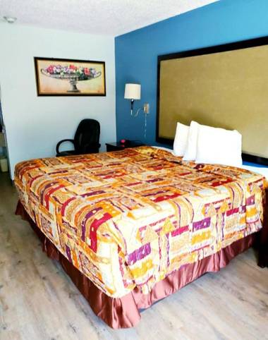 Best Price Motel & Suites