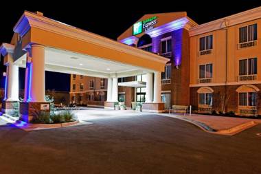 Holiday Inn Express & Suites Ozona an IHG Hotel