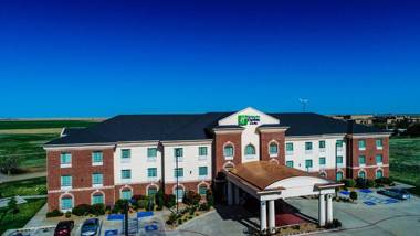 Holiday Inn Express Hotel & Suites Pampa an IHG Hotel
