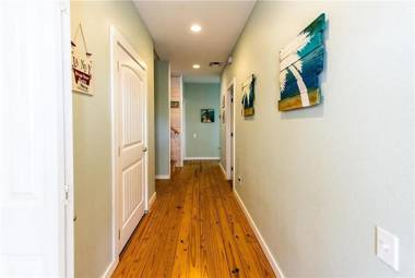 Ocean Lookout - Ocean Views & Steps to the Beach Pool Hot Tub Sand Point