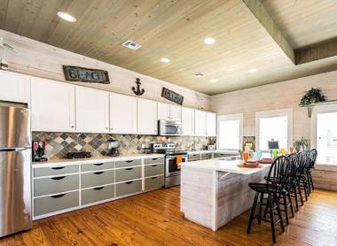 Ocean Lookout - Ocean Views & Steps to the Beach Pool Hot Tub Sand Point