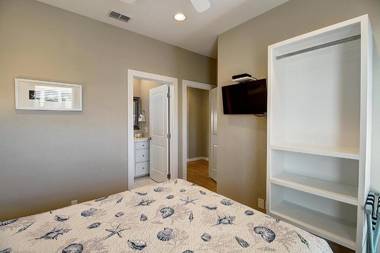 Blue Heron Bayou OV17