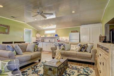 Hurricane Harbour SS523H