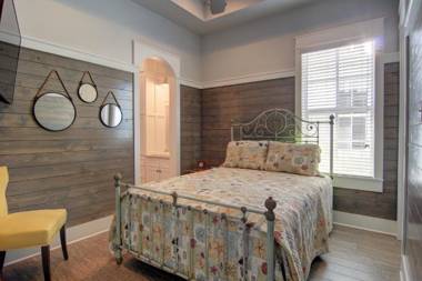 Cajun Cottage 108 BE