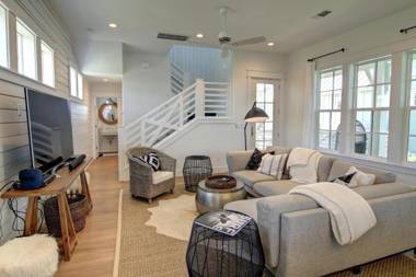 One Particular Harbor 119 FI