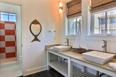 Seaside Escape 152 RO