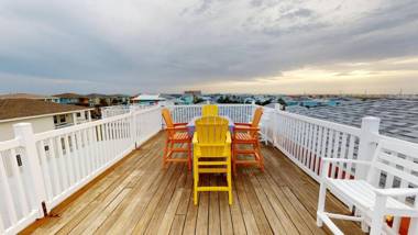 VW46 4BR Beautiful Home Private Heated Pool Stunning Roof-top Views of Gulf