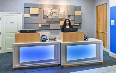 Holiday Inn Express Hotel & Suites Port Arthur an IHG Hotel