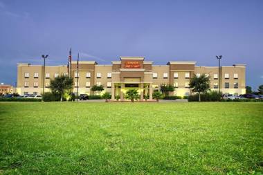 Hampton Inn & Suites Houston Rosenberg